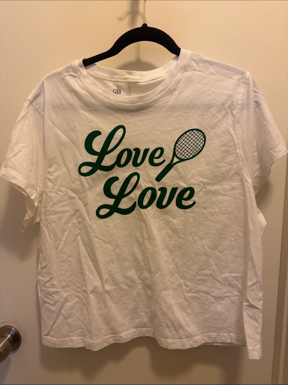 T-shirt with tennis graphic